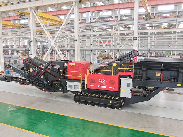 大國重器風(fēng)范！”Wotetrack履帶式移動(dòng)破碎站”助力建筑垃圾資源化利用