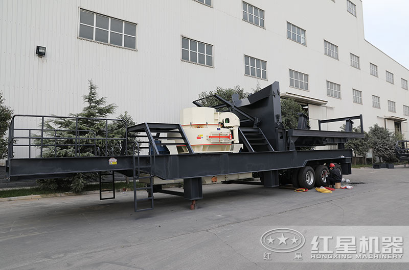 生產(chǎn)建筑砂石骨料用哪種制砂機(jī)更好？